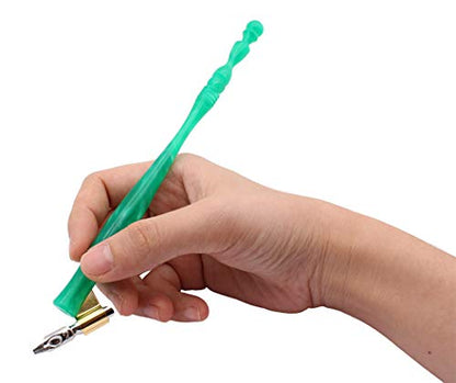XIAOYU Calligraphy Oblique Nib Pen Holder, English Calligraphy Pen Nib Holder, Resin Dip Pen Handle Nib Holder with 5 Flat Nibs, Green - color: Green