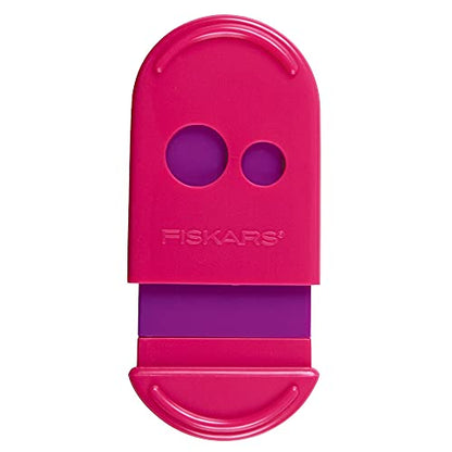 Fiskars Squeeze Sharpener for Kids 5+ - Crayon and Pencil Sharpener - Back to School Supplies - Color May Vary