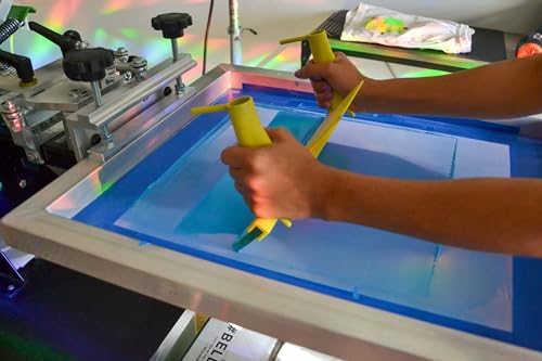 EZ Grip Squeegee for Screen Printing with 13″ 70-Durometer Blade – Ergonomic Two-Handle Design, Self-Standing Ink Guard, Tool-Free Blade Changes, Durable Solvent-Resistant Construction