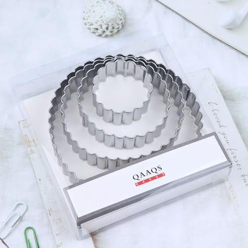 Fluted Round Cookie Cutter Set - 5 Inch, 4 Inch, 3 Inch, 2 Inch - Large Donut Cutter Ring Scalloped Edge Wavy Circle Cookie Cutters Shapes Clay Molds - Stainless Steel - style: Round
