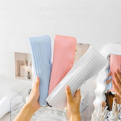 Heat Resistant Silicone Mat Travel Case Portable Travel Mat Cover for Hair Straightener, Flat Iron and Hot Hair Styling Tools (White) - color: White