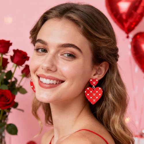 CHGCRAFT 4 Pcs Valentine's Day Heart Grid Polymer Clay Texture Sheet Wave Silicone Clay Texture Mat for Polymer Clay Making Earrings Jewelry DIY Crafts 5.5 × 5.5 Inch - style: Valentine's Day