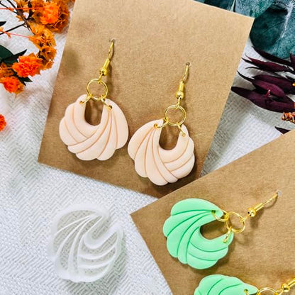 Xaekicr Polymer Clay Cutters – 2PCS Shell Swirl & Abstract Arch Clay Cutters for Polymer Clay Jewelry, Clay Tools and Earring Cutters for DIY Crafts and Earring Kit - color: C color