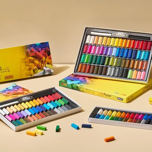 MUNGYO Soft Pastel for Artists - 32 Vibrant Colors | Professional Square Pastels for Drawing, Blending, and Shading