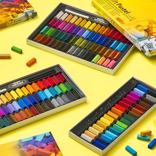 MUNGYO Soft Pastel for Artists - 32 Vibrant Colors | Professional Square Pastels for Drawing, Blending, and Shading