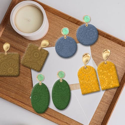 CHGCRAFT Polymer Clay Texture Sheets Mandala Pattern Clear Clay Silicone Texture Mat Flower Design for Making Earrings Jewelry, 5.5x5.5 Inch