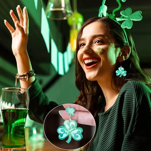 3 Pack Shamrock Silicone Resin Earring Molds, Lucky Straw Shape Earring UV Molds Epoxy Resin Casting Mold with 200Pcs Earring Hook for St Patrick's Day Keychain Jewelry Pendant DIY Supplies - color: 3 Pack Shamrock