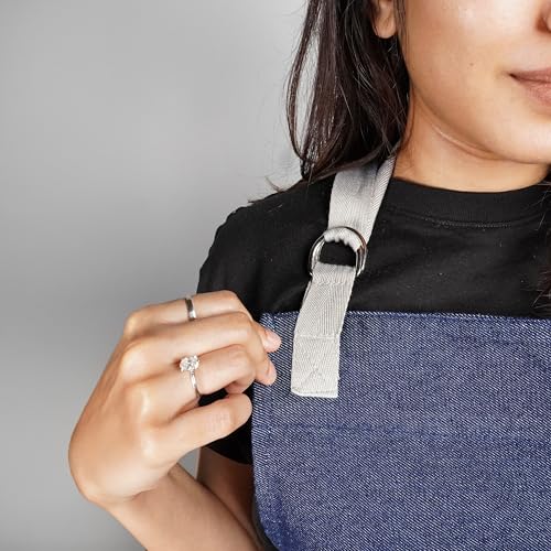 100% Cotton Printed Kitchen Apron with 2 Pockets for Men and Women – Adjustable Chef Apron - Machine Washable - color: Indigo Blue