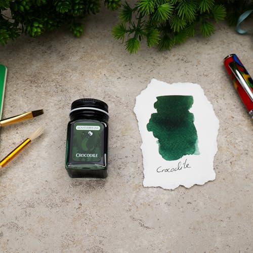 Monteverde Jungle Fountain Pen Ink, 30ml, Crocodile (Green) | Animal-inspired fountain pen ink with bold color, smooth flow, and creative writing personality. - color: Crocodile (Green)