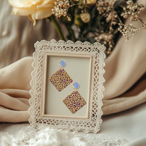 CHGCRAFT Flowers Clay Texture Mat Clay Modeling Pattern Pad Leaves Texture Sheets for Polymer Clay Making Earrings Jewerly Tools, 3.9x2.6x0.1inch - style: Mandala