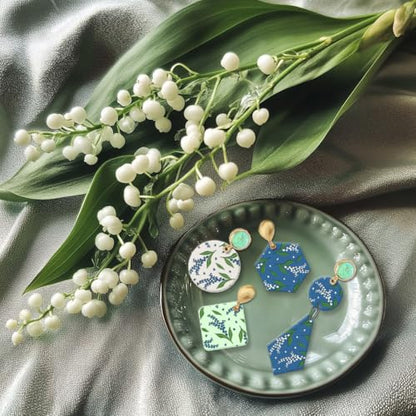 CHGCRAFT Lily of The Valley Polymer Clay Texture Sheets Flowers Silicone Texture Stamp Clay Texture Mat Modeling Pattern Pad Texture Sheets for Polymer Clay Jewelry and Clay Earrings Tools - style: Lily