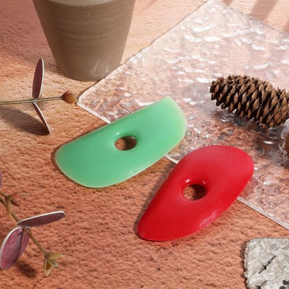 2 PCS Silicone Pottery Ribs, Soft Silicone Mud Sculpting Tools, Red and Green Silicone Clay Pottery Rib for Shapes Sculpting, Mud, Trimming, Throwing